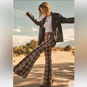 Free People Float on Flare jeans